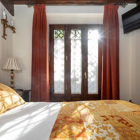 Apartamentos En Pleno Centro, Aljibe Rodrigo Del Campo 2C Granada Exteriér fotografie