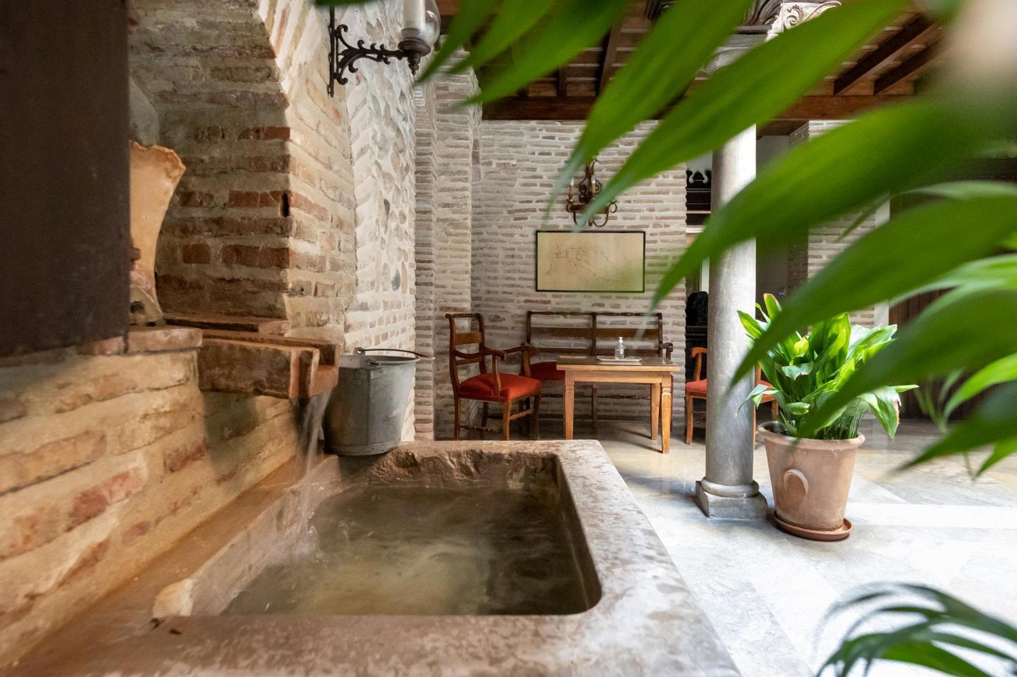 Apartamentos En Pleno Centro, Aljibe Rodrigo Del Campo 2C Granada Exteriér fotografie